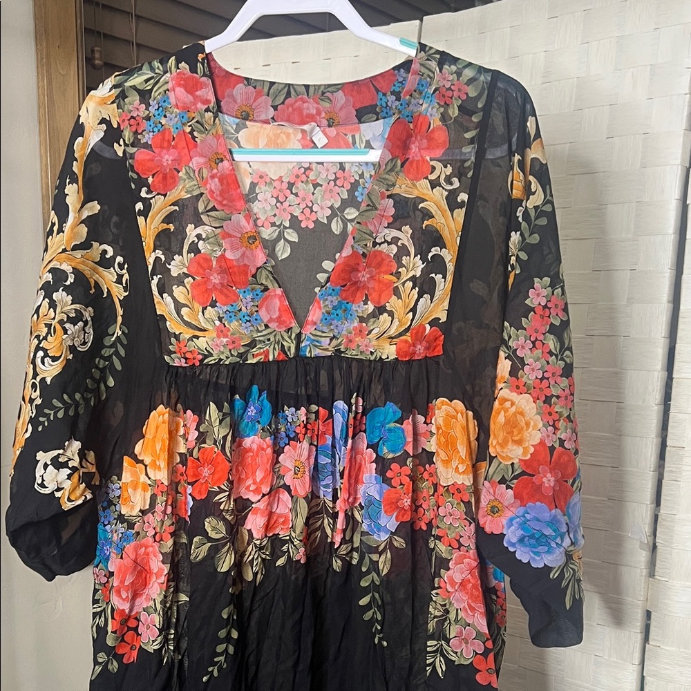Johnny was L Black Floral V-Neck Boho Dress